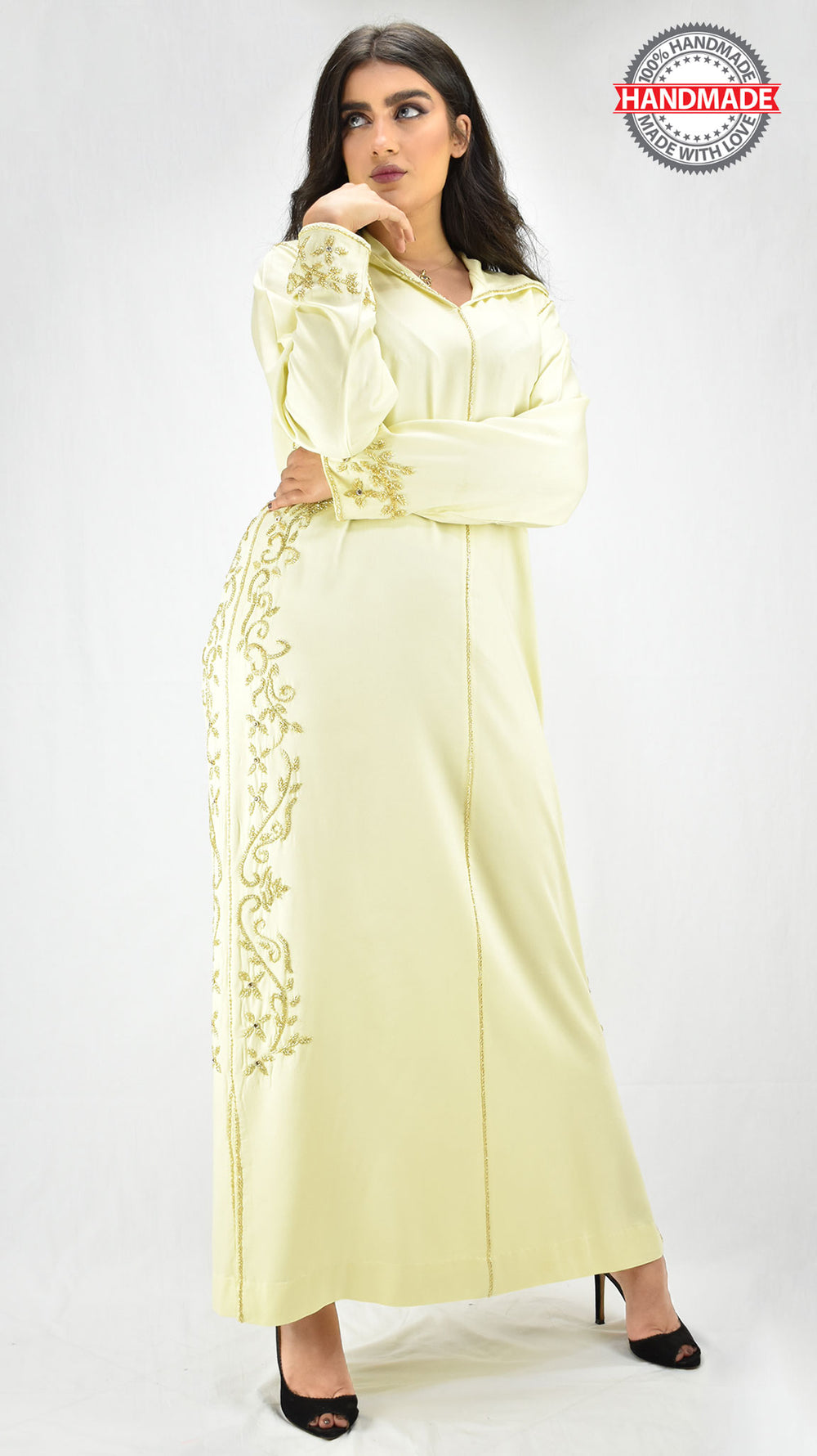 djellaba-jellaba-perles-caftan-jaune-bensouda-couture-ocaftan-moderne-2021-chic-prestige-glamour-classe