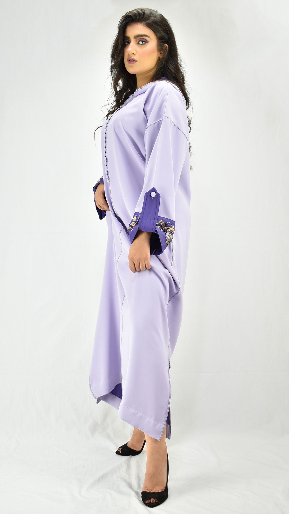 djellaba-mekhzania-crepe-jellaba-caftan-mauve pastel-bensouda-couture-ocaftan-jellaba moderne-chic-prestige-glamour-classe