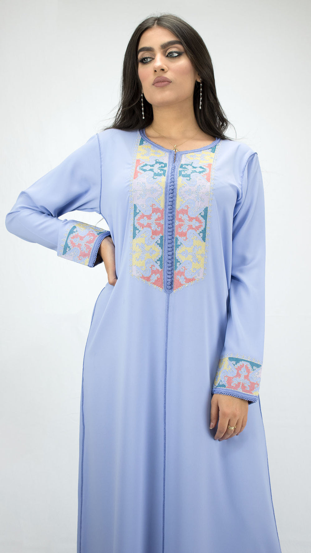 ocaftan-Caftan-moderne-bleuciel-traditionnelle-crepedesoie-maroc-fashion